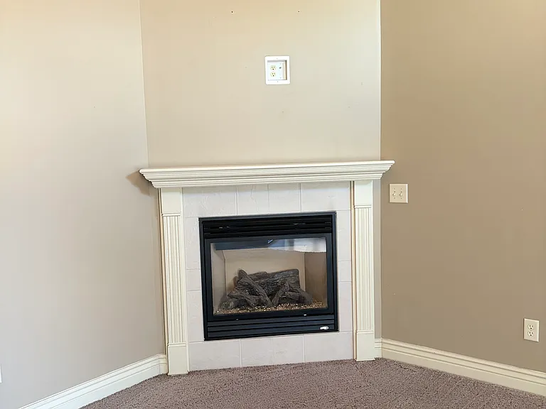 635A Georgetown Ct #B — Photo 2