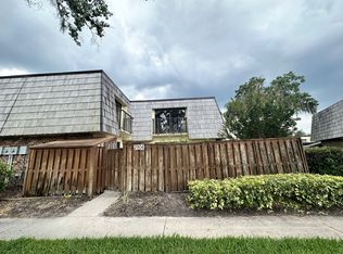 2906 Pecan Ave, Leesburg, FL 34748