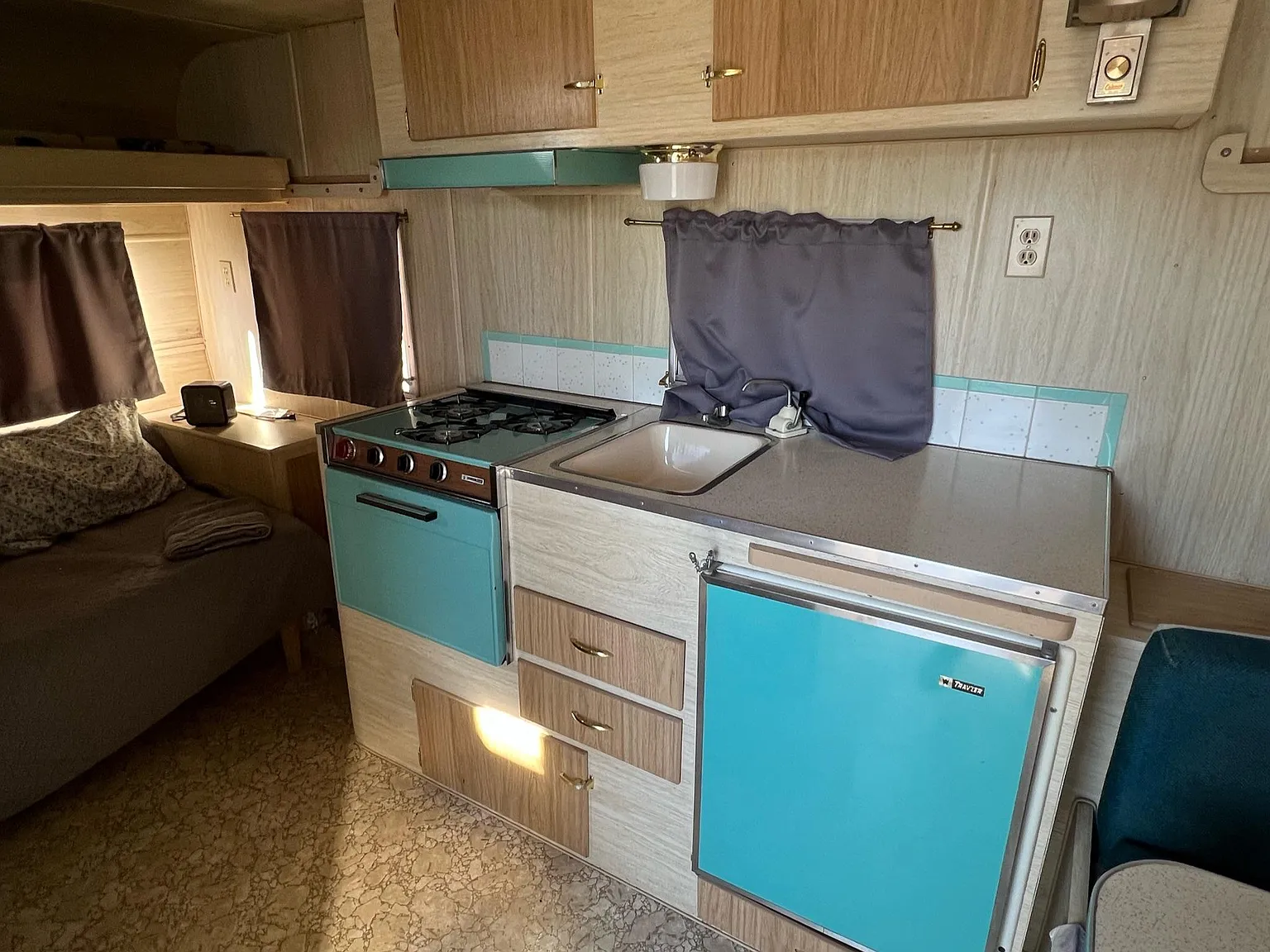 4 bed, 2.0 bath, 1400 sqft, $754 — Photo 3