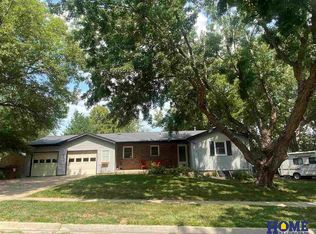 1710 N Gate Rd, Lincoln, NE 68521