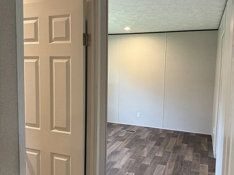 343 Sherando Ln — Photo 10