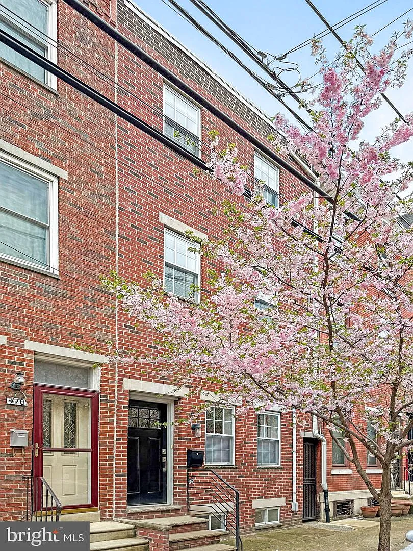 412 Dickinson St photo 1