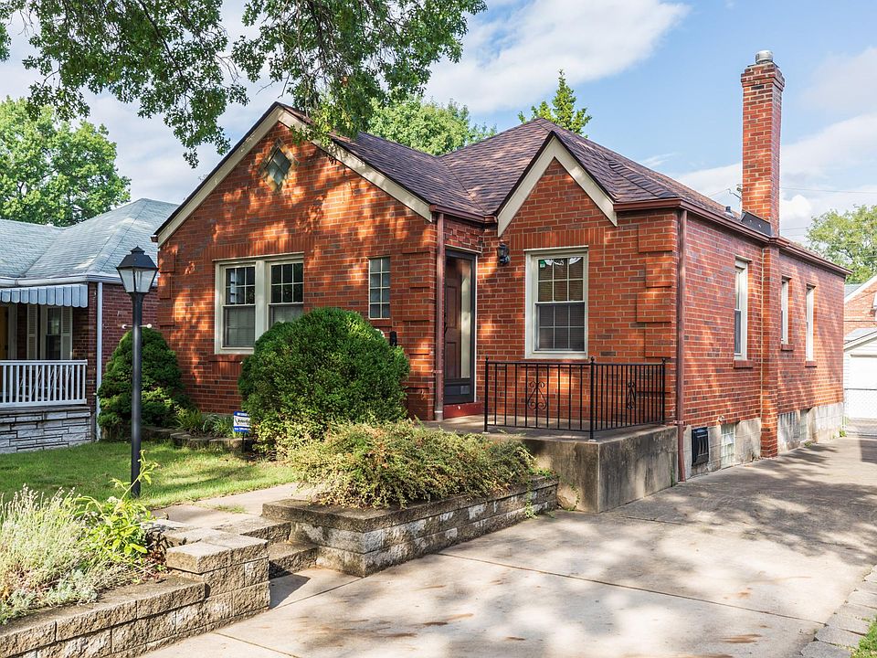 1st image of 1114 Art Hill Pl