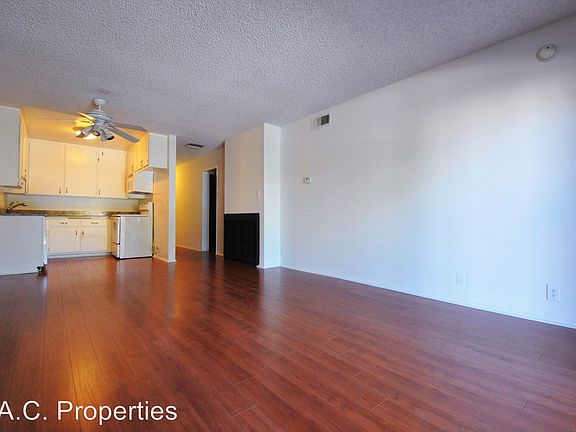 5th image of 12245 Chandler Blvd APT 108