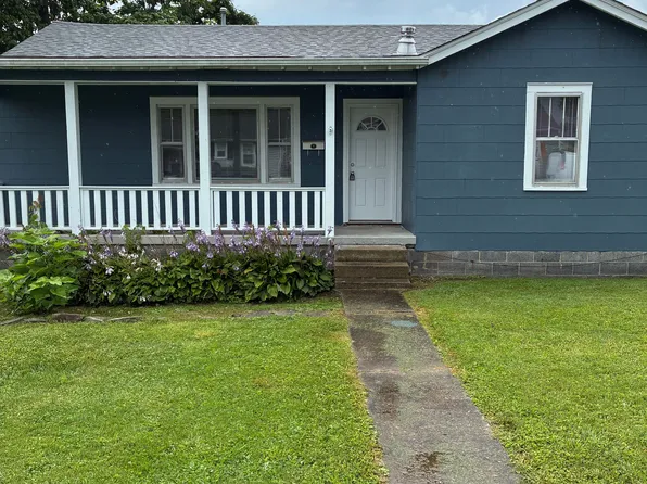 111 Saint Clair Ave, Oak Hill, WV 25901