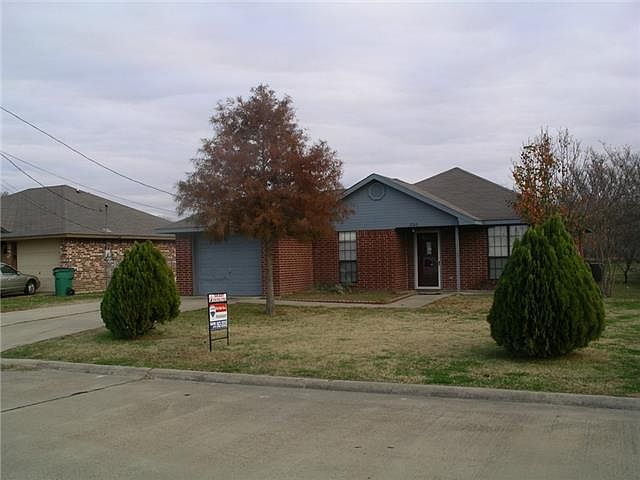 2nd image of 2103 Melody Cir