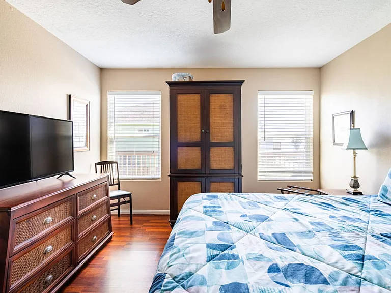 Sandollar Cir — Photo 35
