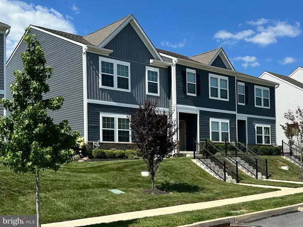 320 Trego Ave, Coatesville, PA 19320