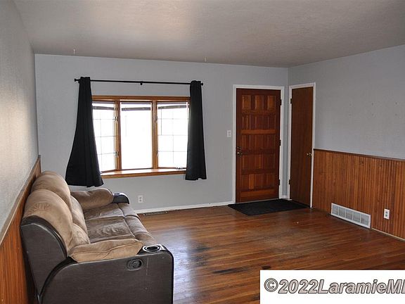 5th image of 708 E Curtis St