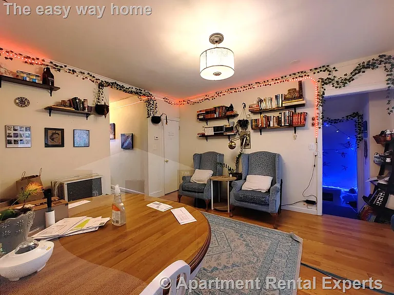 9 Medford St #2R — Photo 8