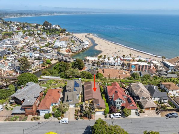 1540 Prospect Ave, Capitola, CA 95010