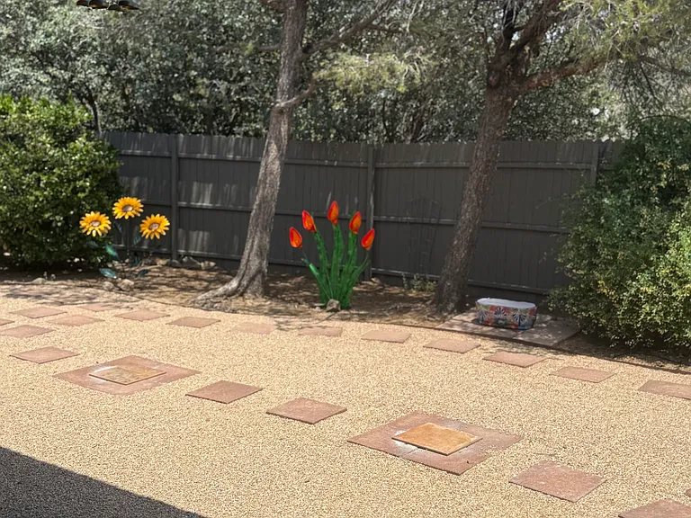 665 N Creekside Dr — Photo 28
