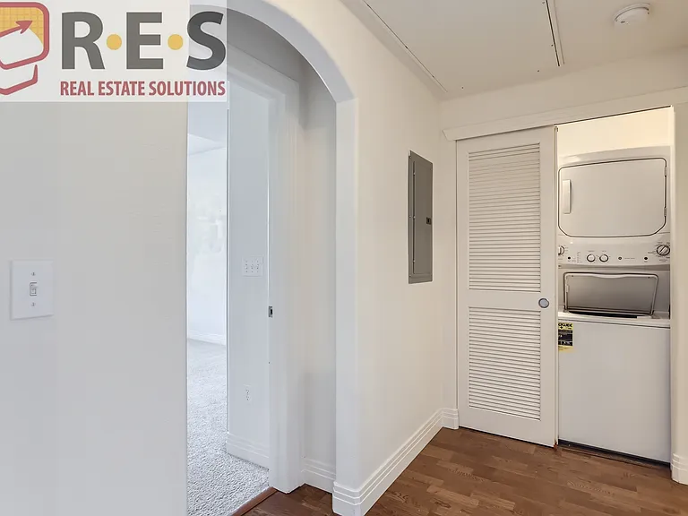 9019 E Panorama Cir #309 — Photo 22