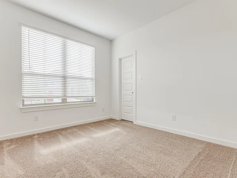 4908 Pebblewood Dr — Photo 21