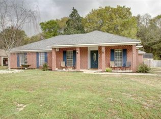 7360 Meadows Dr S, Mobile, AL 36619