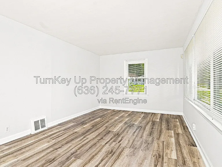8234 Airport Rd — Photo 8