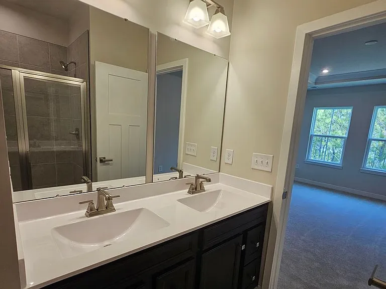 303 Golan Cir #B — Photo 25