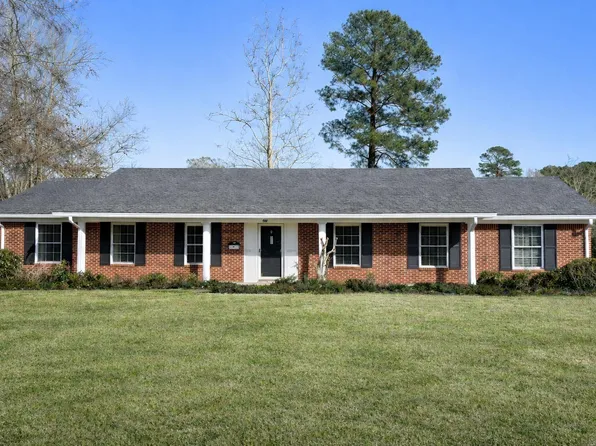 607 S Cherry St, Hamburg, AR 71646