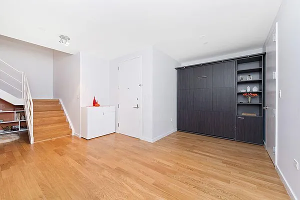 Rented by Keller Williams NYC | media 14