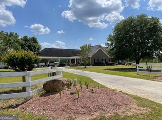 5467 Carlton Rd, Garfield, GA 30425