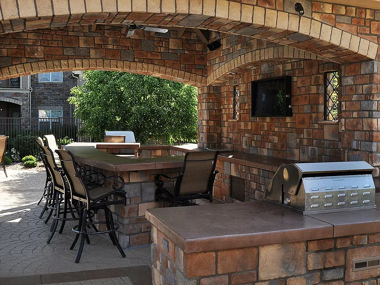 Outdoor Kitchen and BBQs
