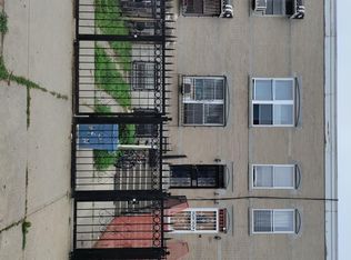 216 E 93rd St, Brooklyn, NY 11212