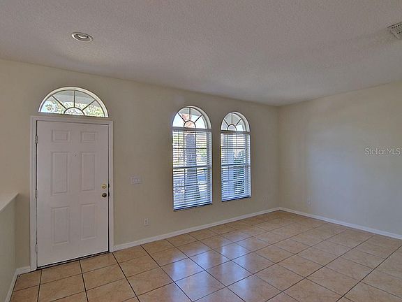 3rd image of 9920 Mountain Lake Dr