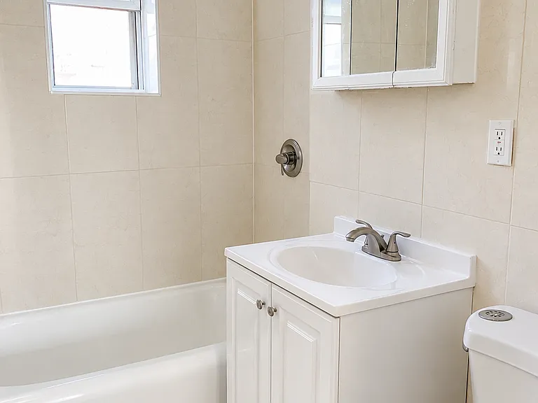 48-11 45th St #1D — Photo 3