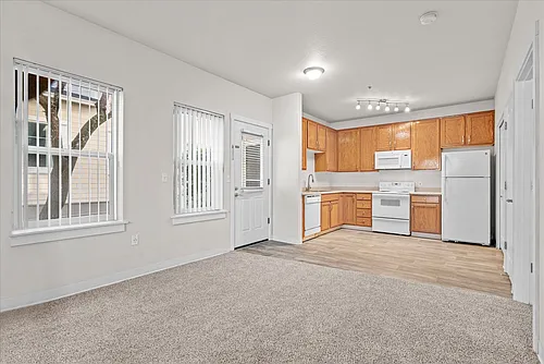 Chinook Way Apartments Photo 1