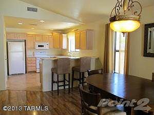 2327 W GOLDEN HILLS 001