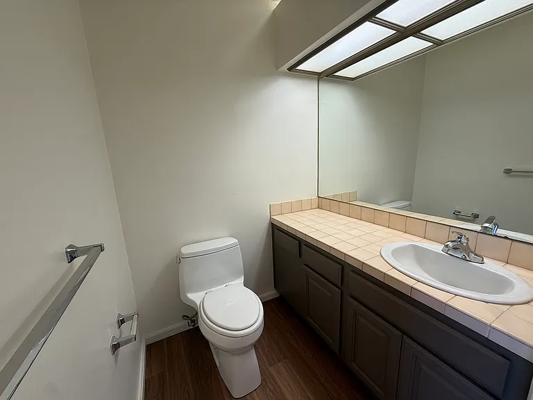3400 Pacific Ave #201 — Photo 7