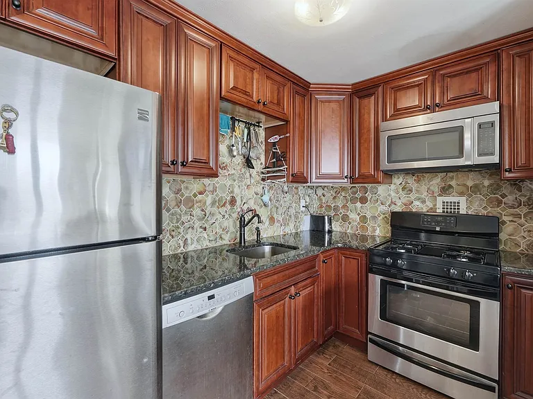 280 Luis M Marin Blvd #22N — Photo 8