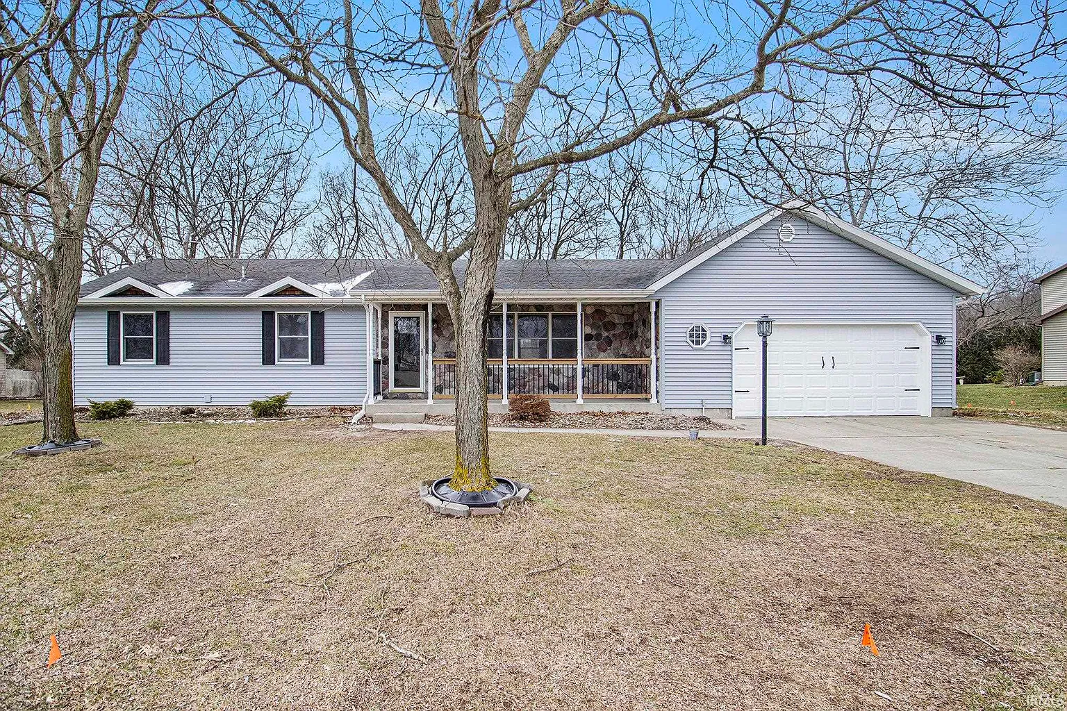 51835 Nicole Dr W photo 1