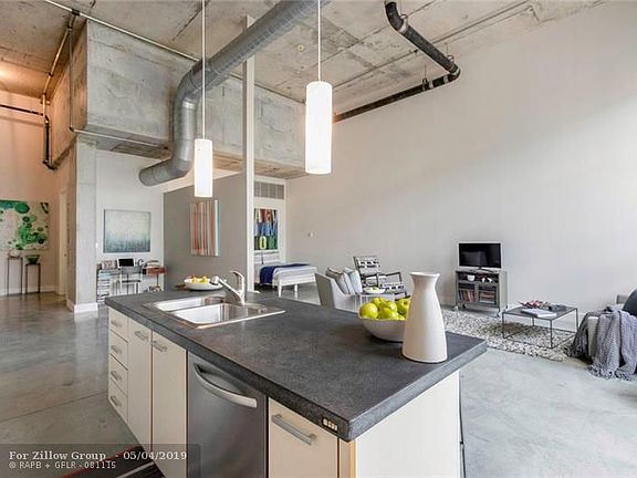 5th image of 435 N Andrews Ave APT 403
