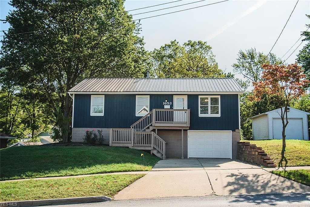 1653 Newberry St Cuyahoga Falls Oh 44221 Mls 4146020 Zillow