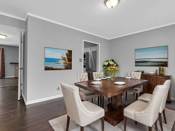3rd image of 5S027 Pebble Beach Ct #27