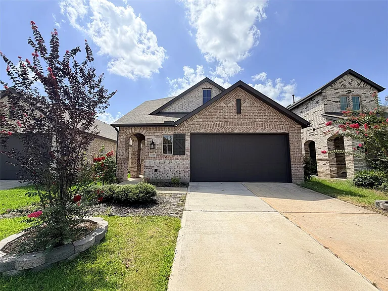 5039 Aspen Orchard Dr — Photo 1