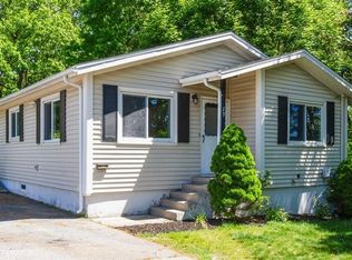 29 Burton St, Providence, RI 02904