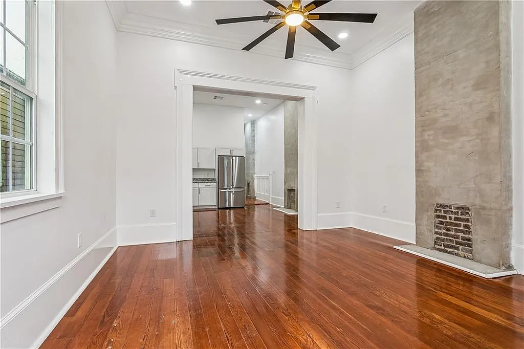 2 bed, 1250 sqft, $2,500 — Photo 4