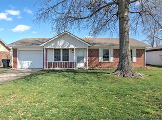 908 Jeffrey Dr, Muskogee, OK 74403