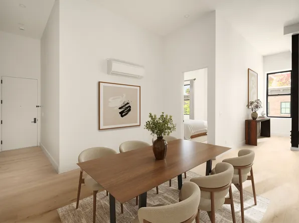 216 Grand Street image 3 of 10