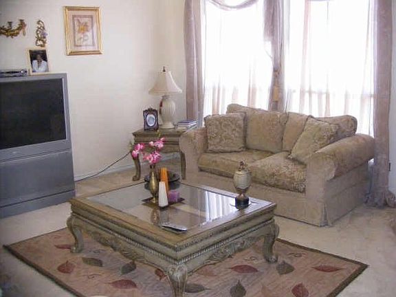 4th image of 7021 Echo Lake Ct