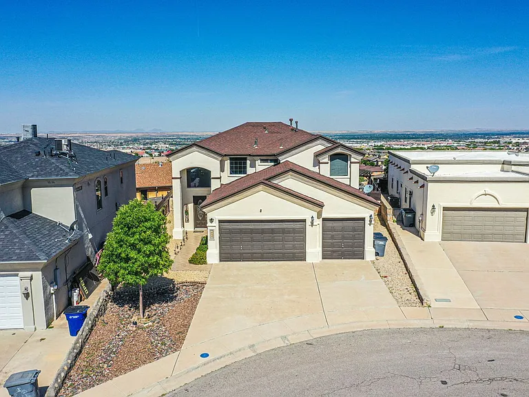 1627 Brillo Del Sol #C-T — Photo 58