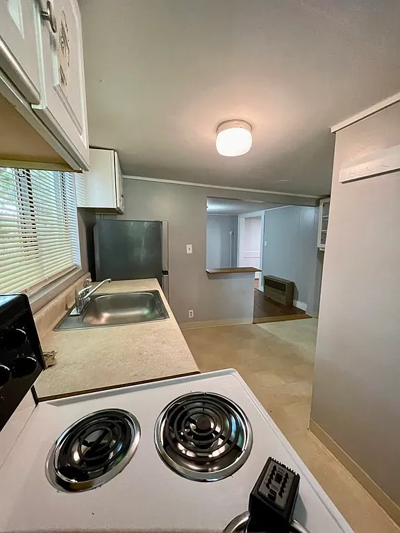 1 bed, 400 sqft, $1,750 — Photo 4