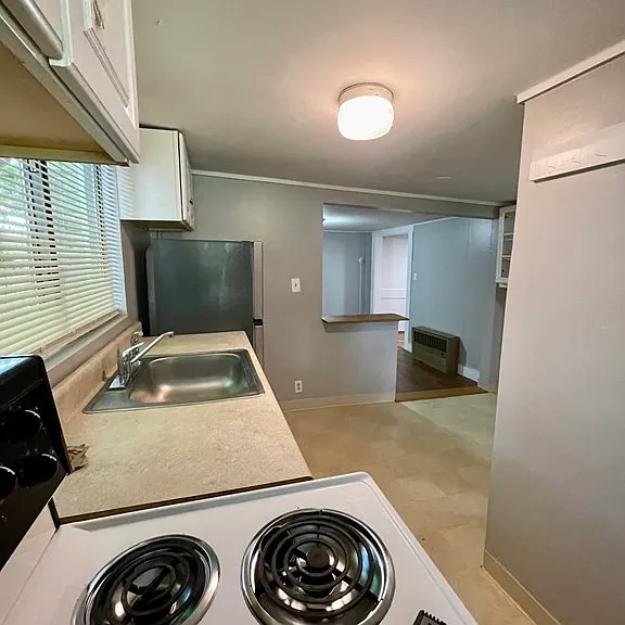 65 Curve St #1 — Photo 4