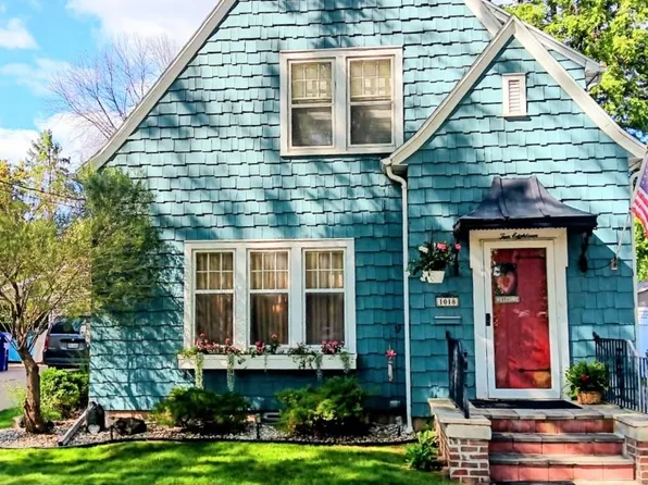 1018 W Oklahoma St, Appleton, WI 54914