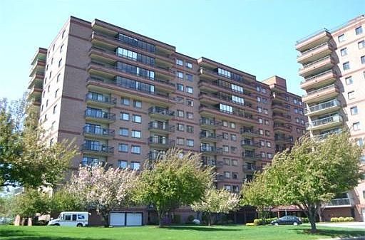 2nd image of 3920 Mystic Valley Pkwy APT 1116