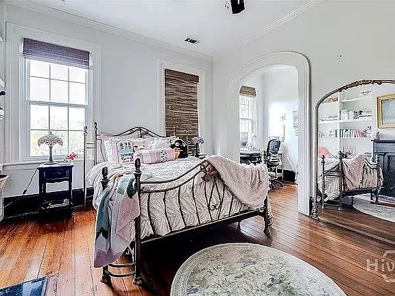 216 W Bolton St #MAIN HOUSE — Photo 18