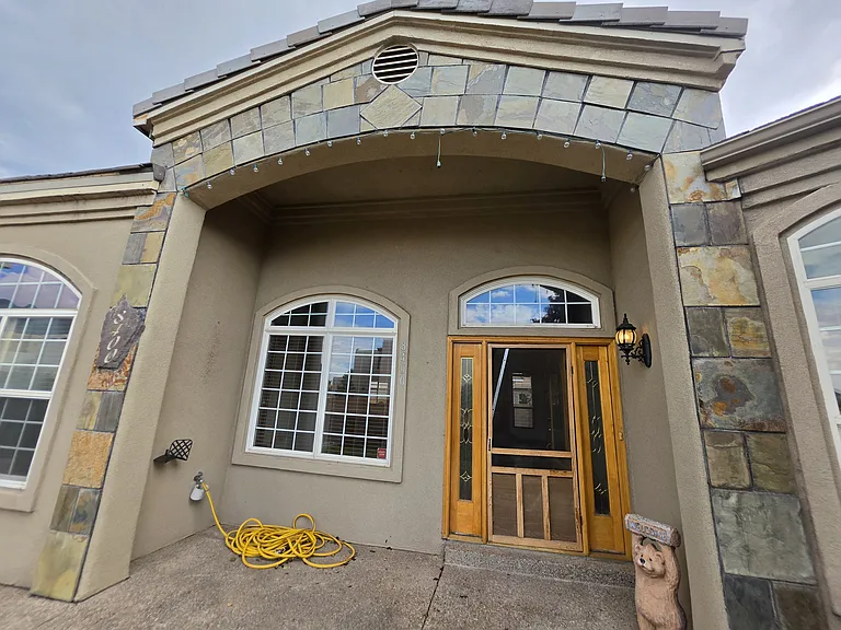 8400 Oakland Ave NE — Photo 15