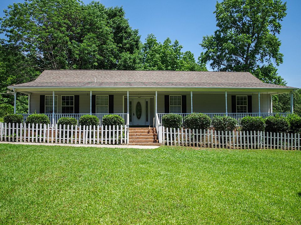 1st image of 125 Gills Creek Dr